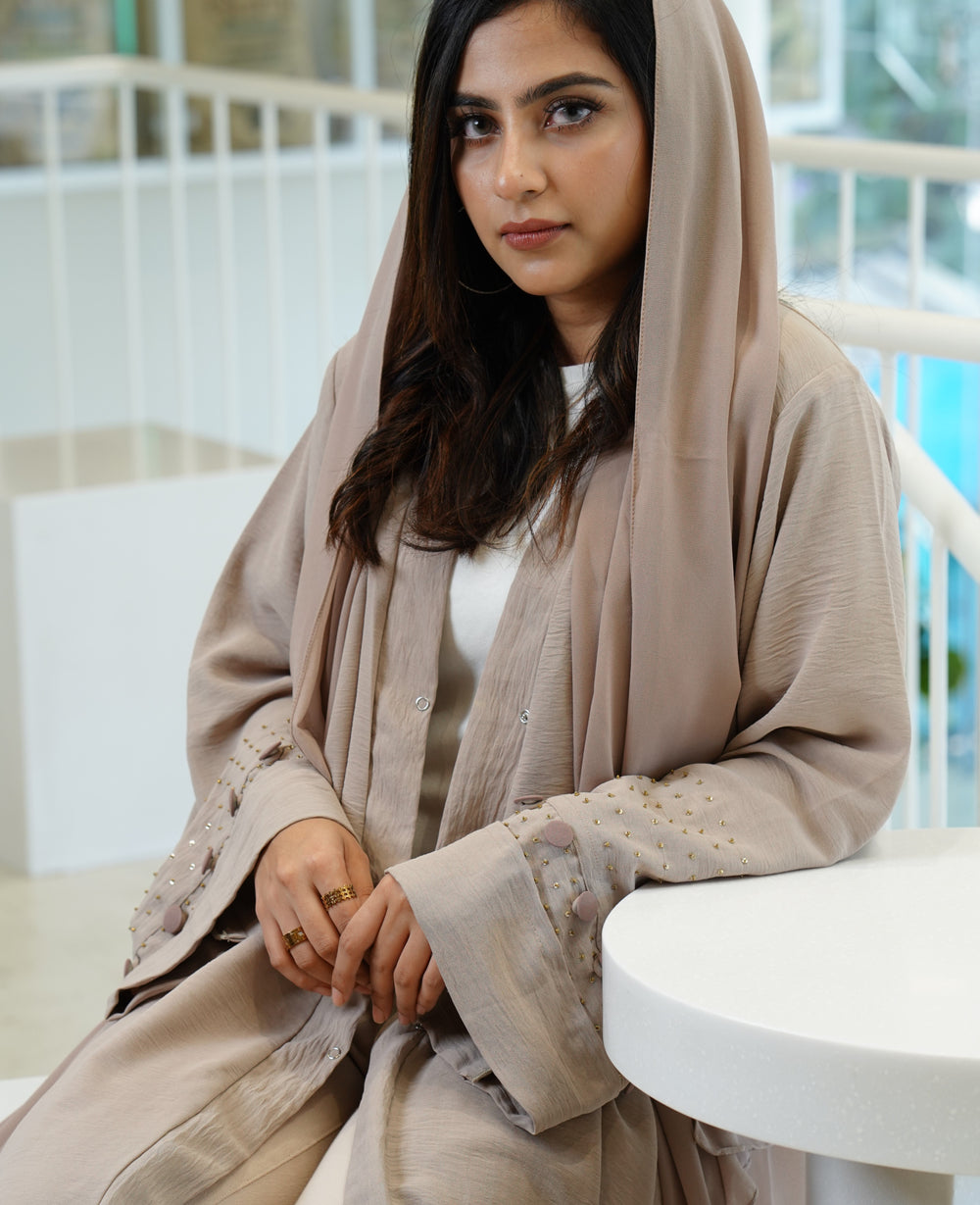 Zimren Abaya — Beige