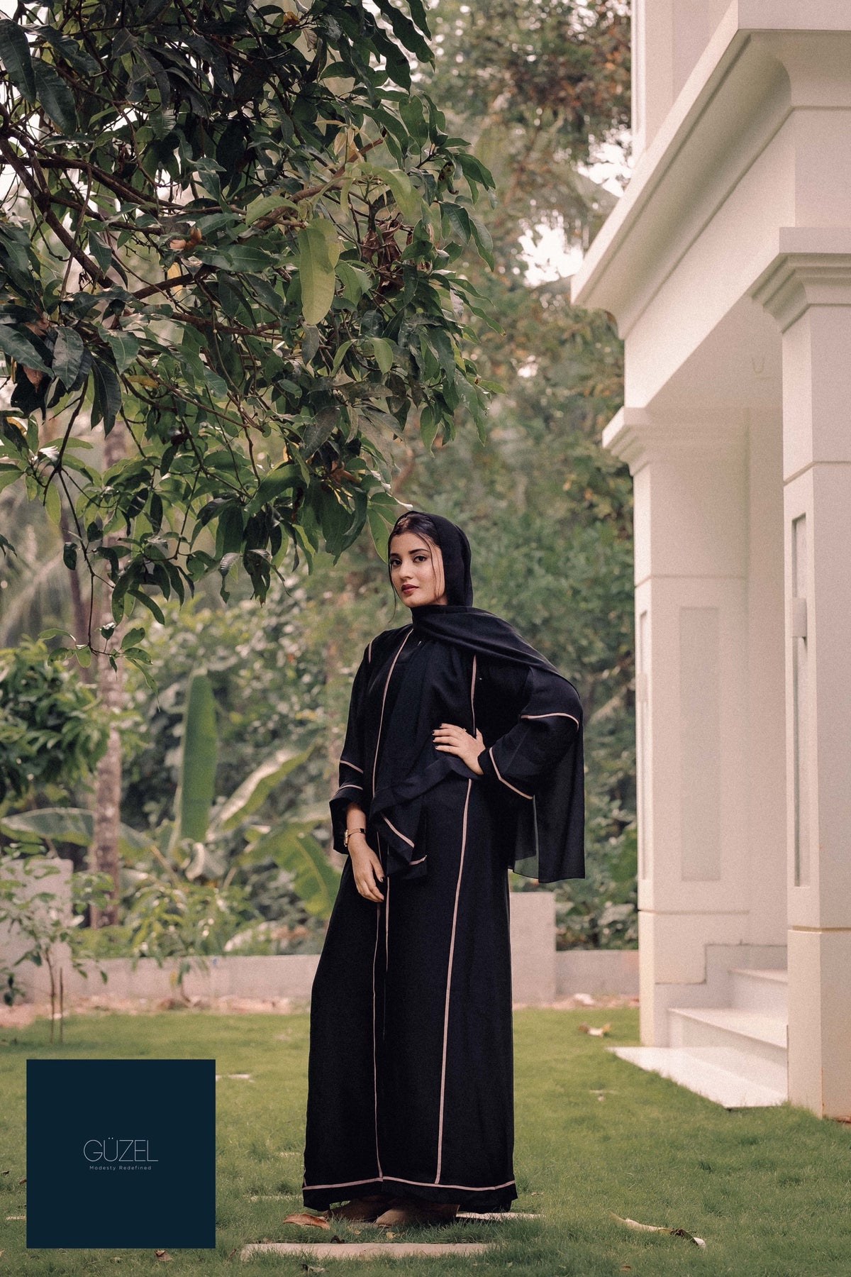 Coffee Lines Abaya