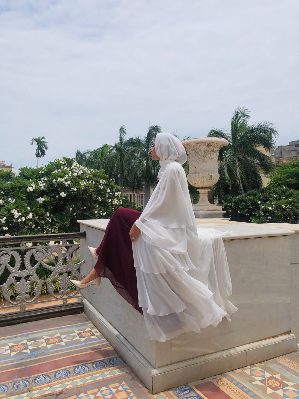 Dahlia Layer Abaya — Angel White