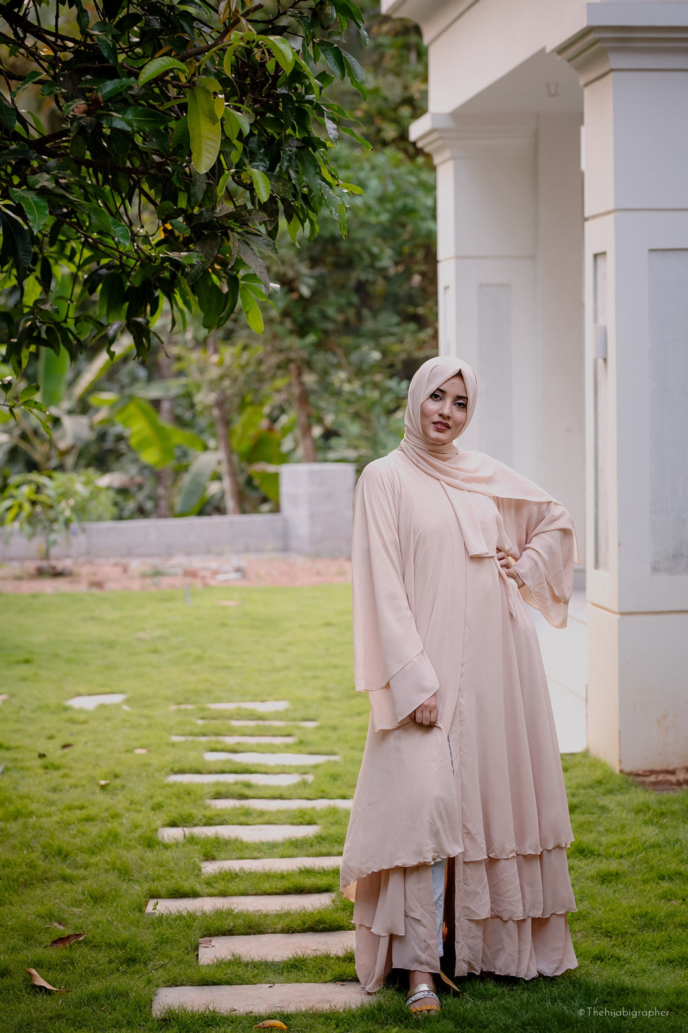 Dahlia Layer Abaya — Beige Beauty