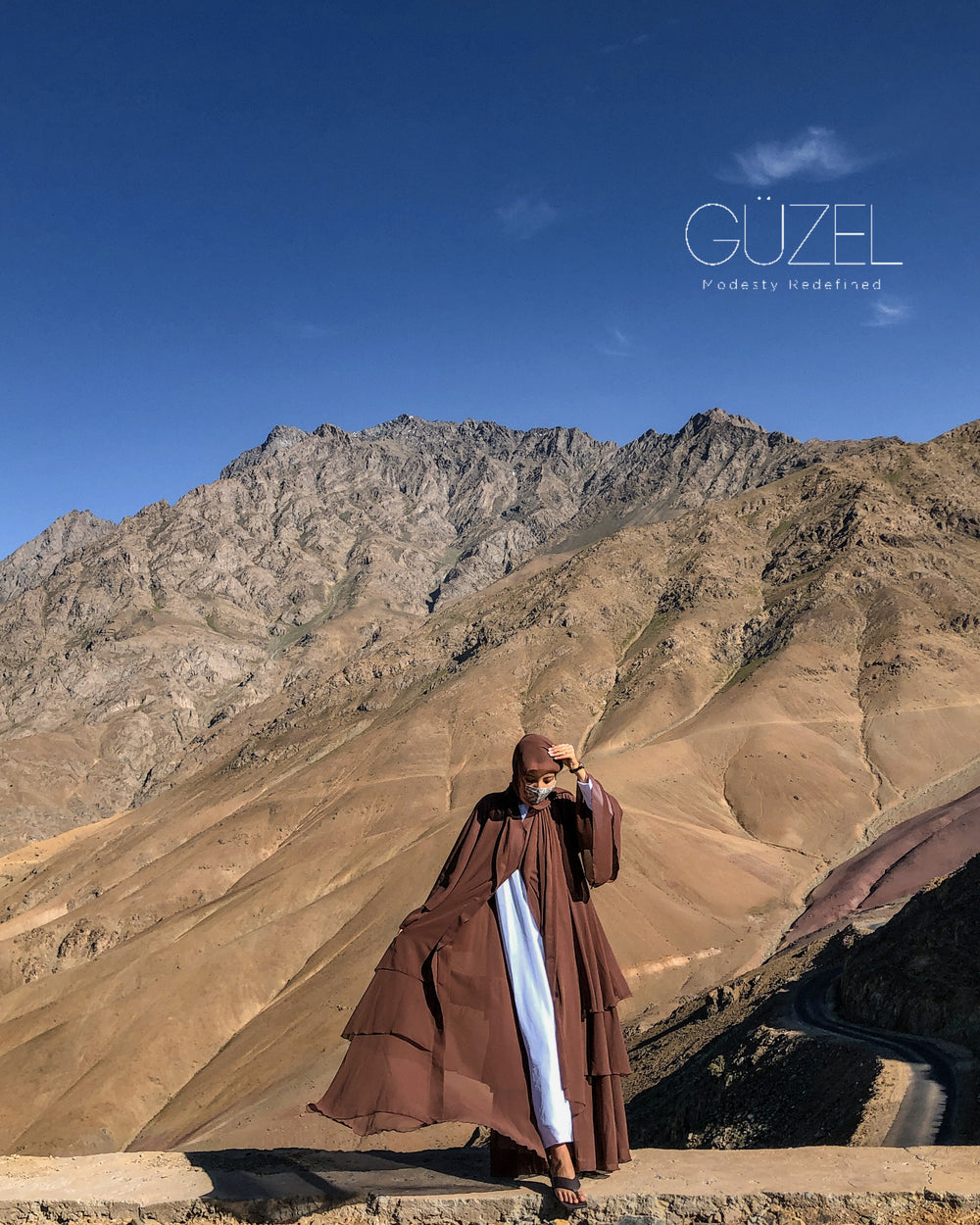 Dahlia Layer Abaya — Chocolate Brownie