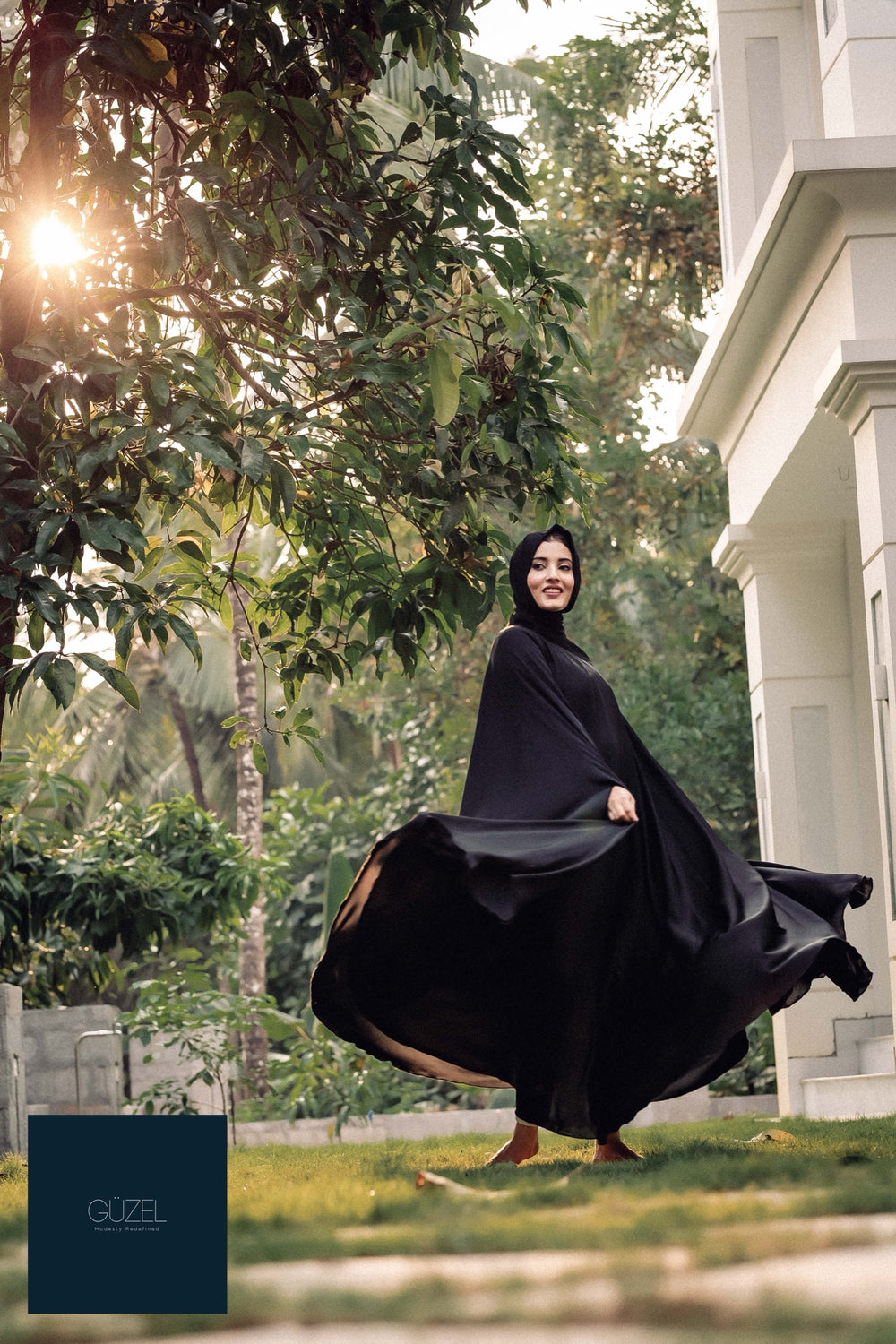 Ella Abaya — Black
