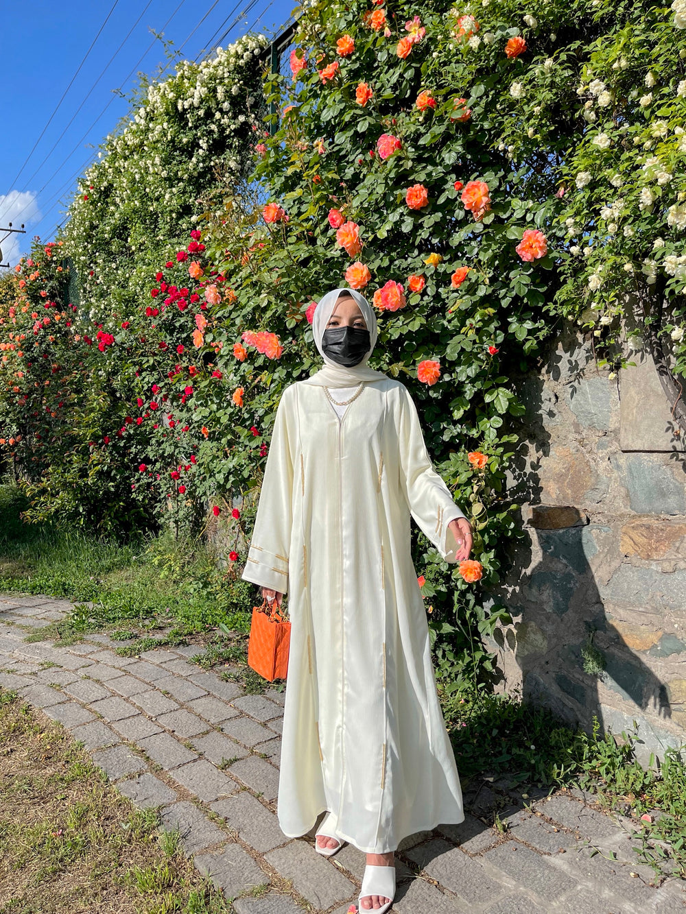 Golden Queen Abaya