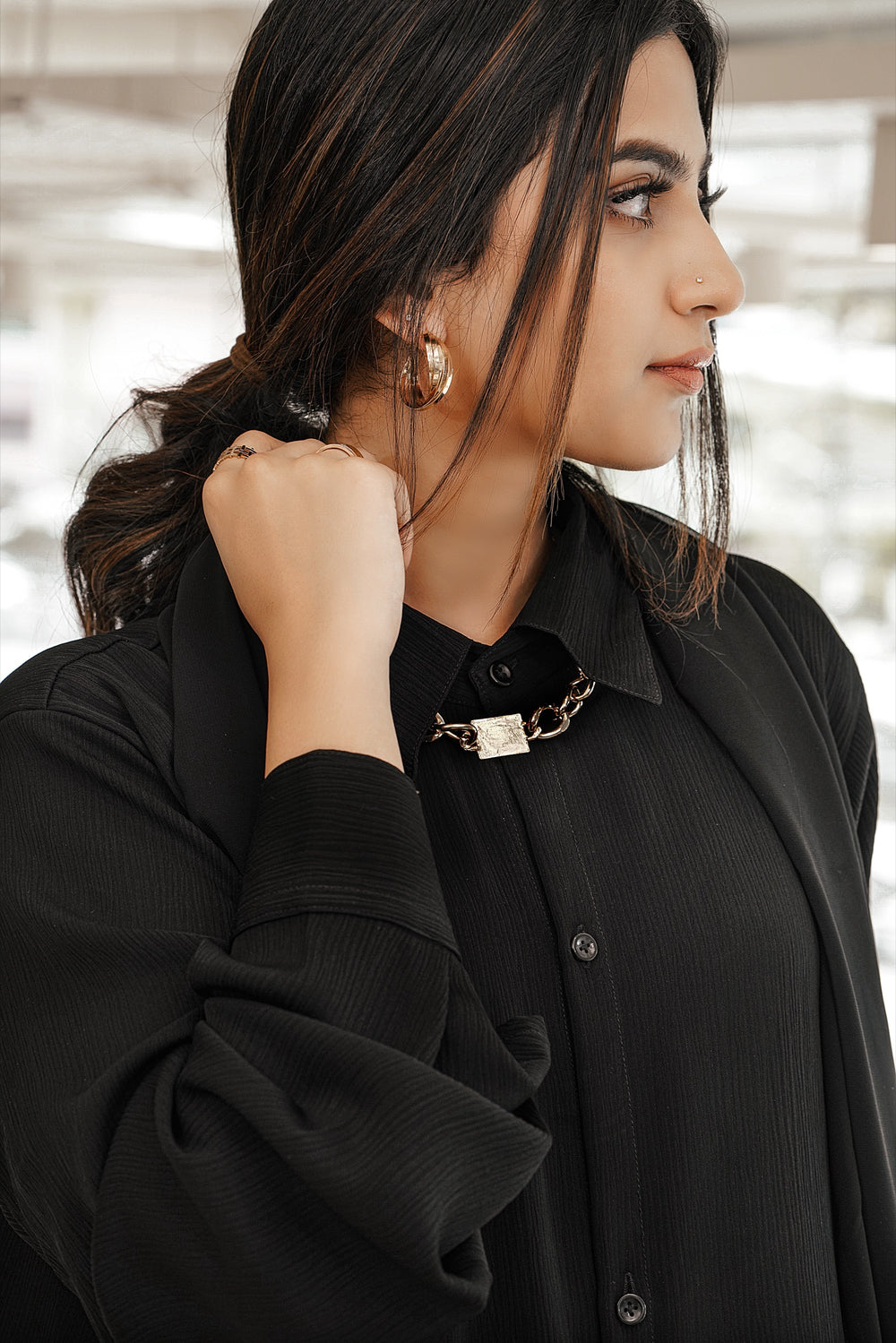 Hazel Abaya — Black