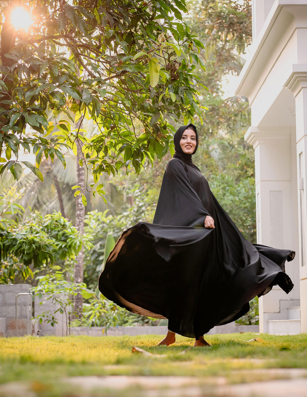 Ella Abaya