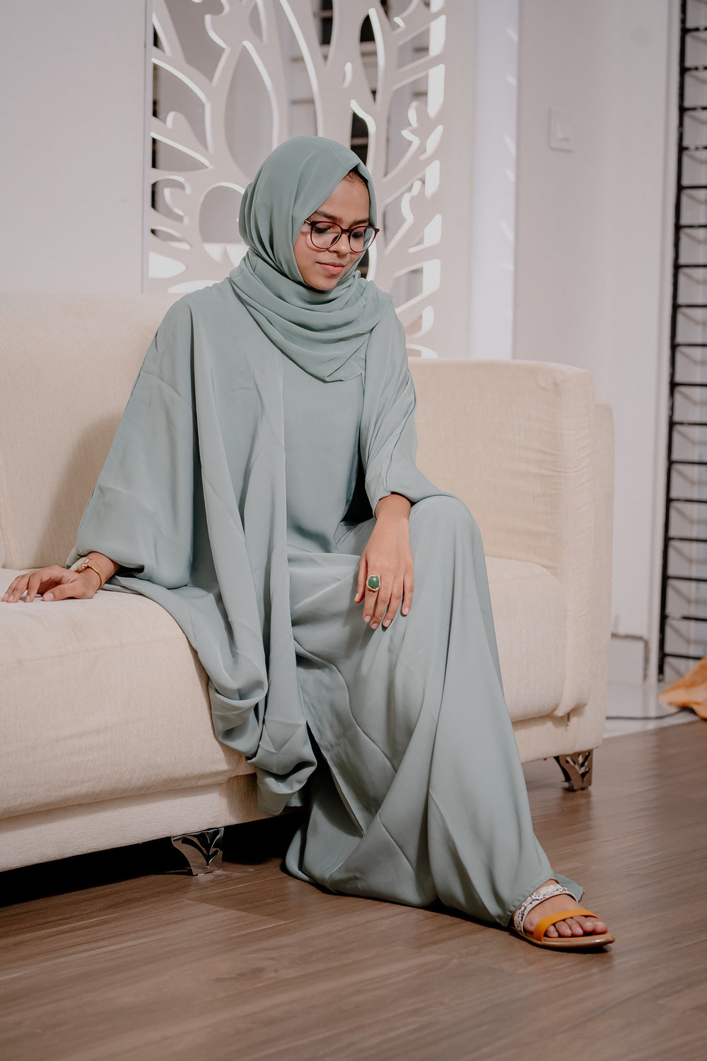Minty Abaya