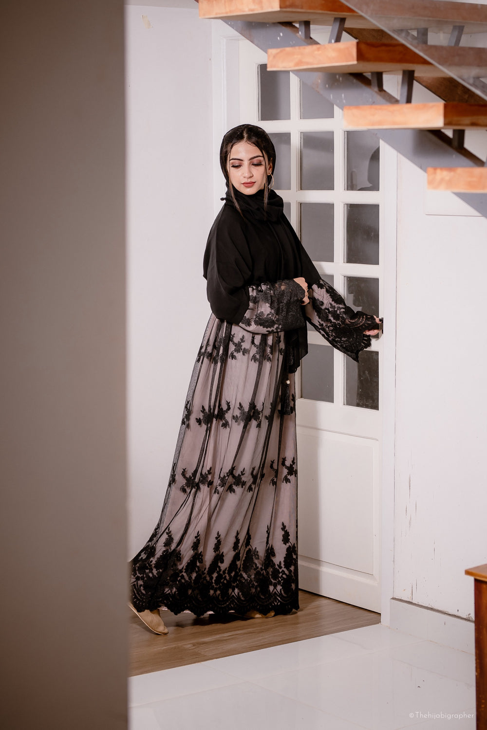 Nude Blooms Abaya