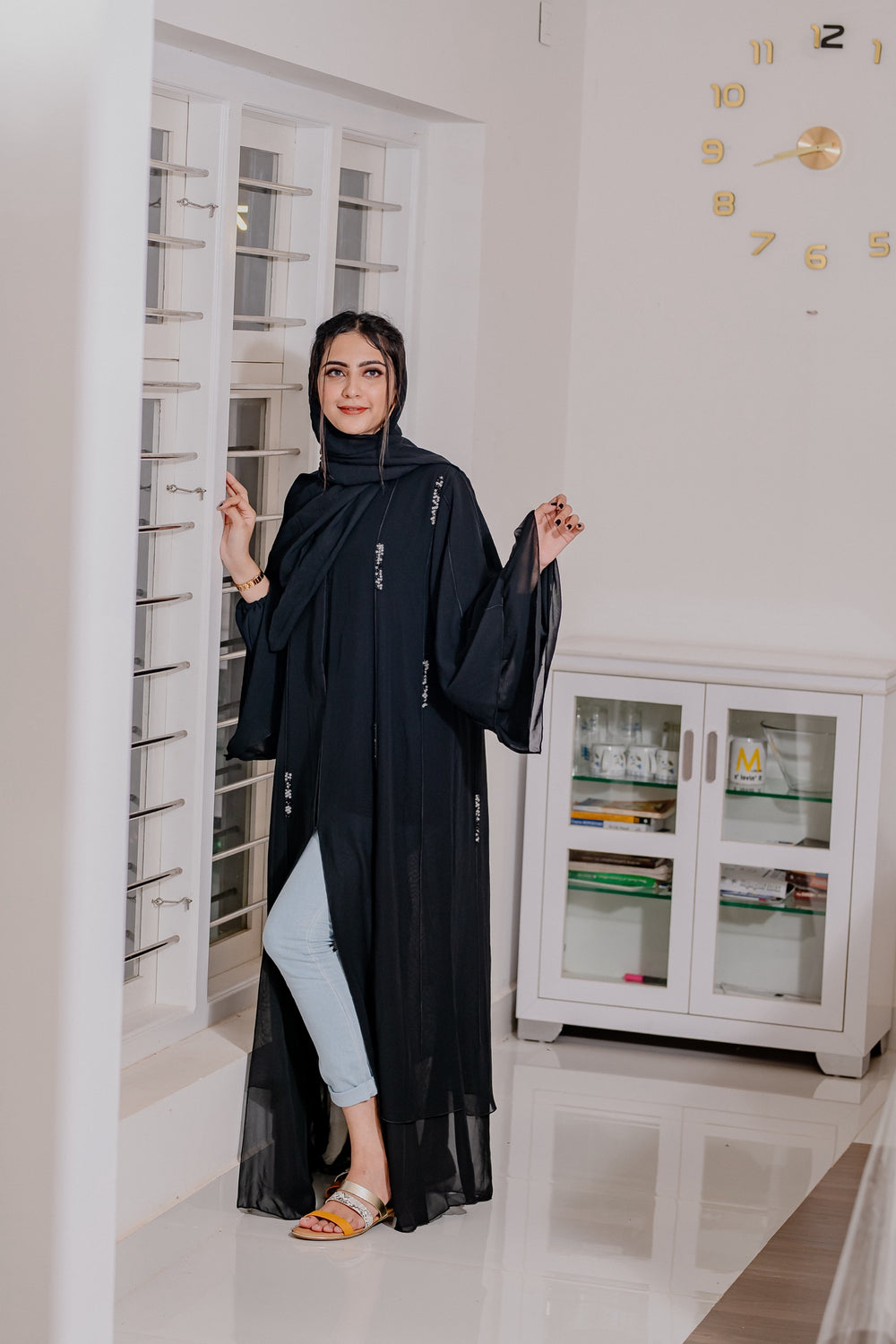 Sparkles Abaya